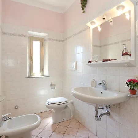 La Rosa Guest house Lucca