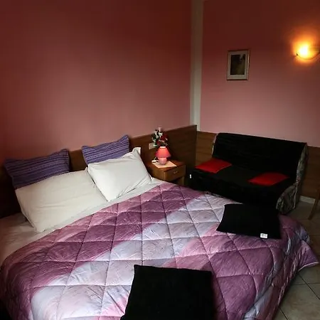 La Rosa Guest house