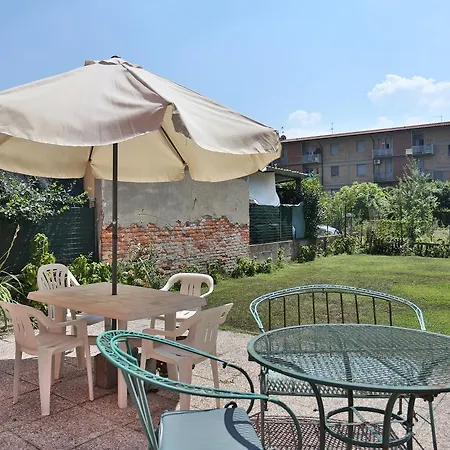 בית הארחה La Rosa *